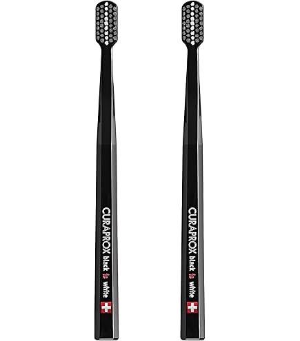 Amazon | クラプロックス（CURAPROX） 歯ブラシ ブラックイズホワイト